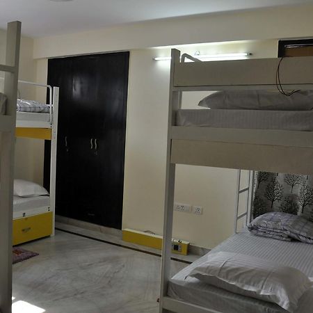 Friends Hostel New Delhi Eksteriør billede
