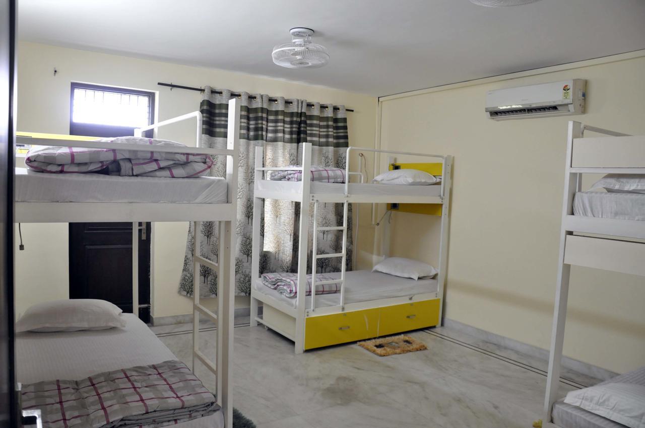 Friends Hostel New Delhi Eksteriør billede